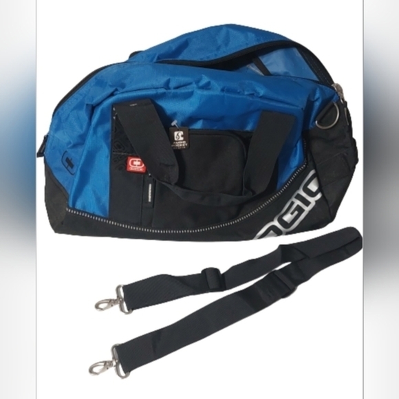 Blue and Black Multi Strap OGIO Udelhoven Half Dome Bag NWT - Picture 2 of 10